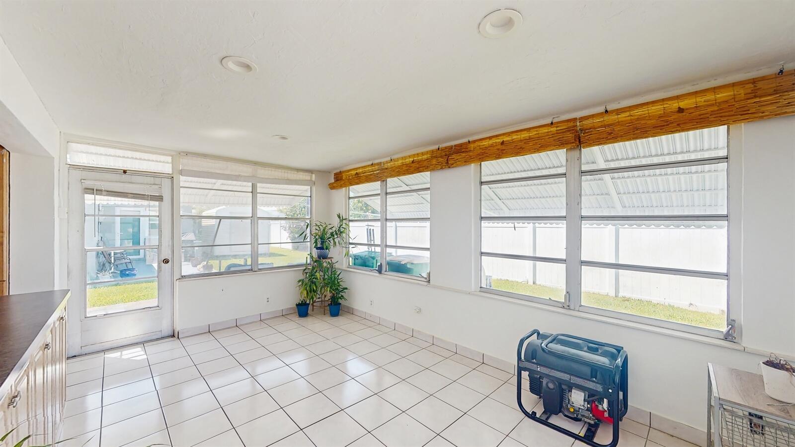 TAMARAC LAKES NORTH 3RD SEC - Residential