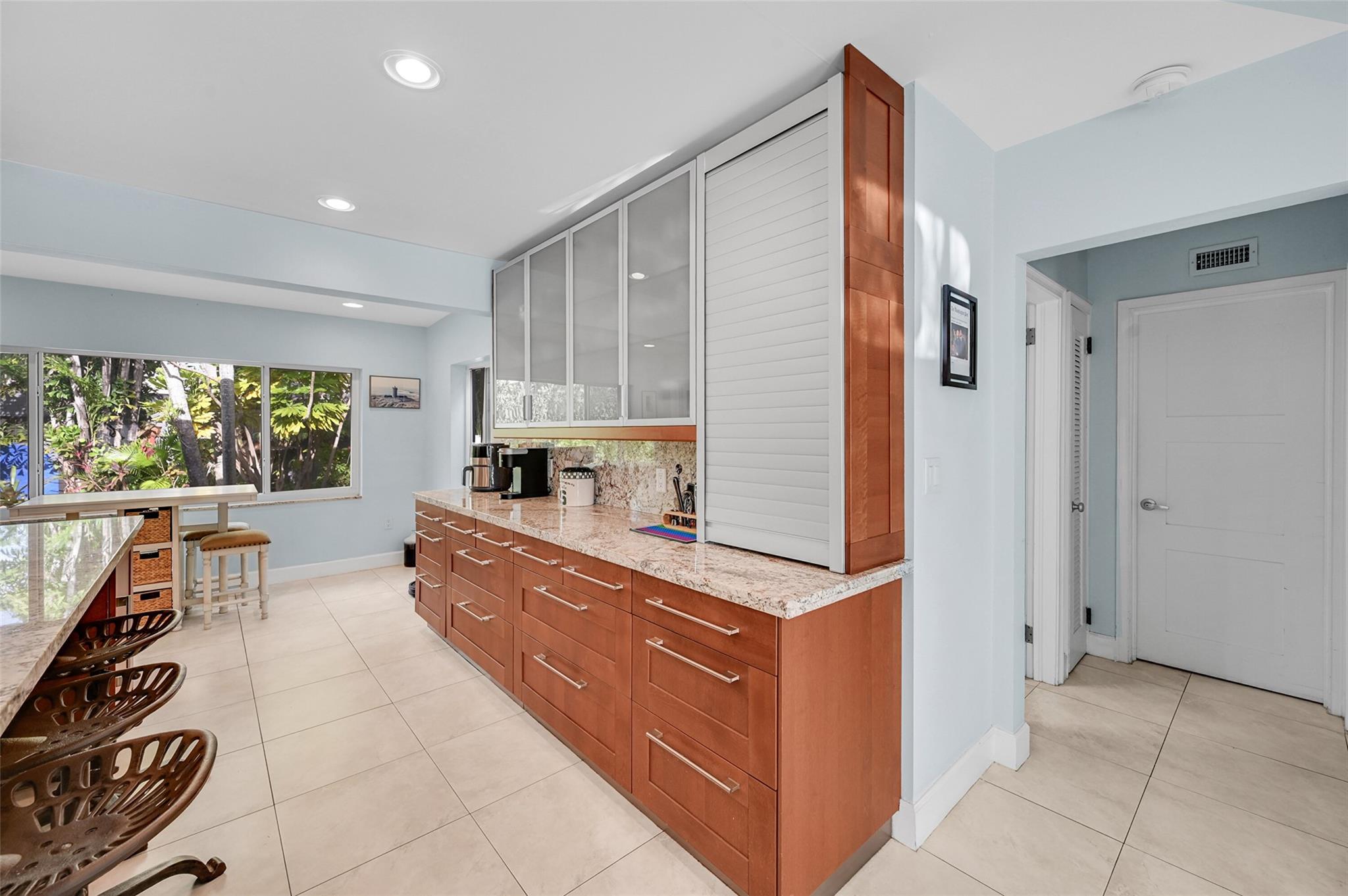 Amadale 29-6 B - Residential