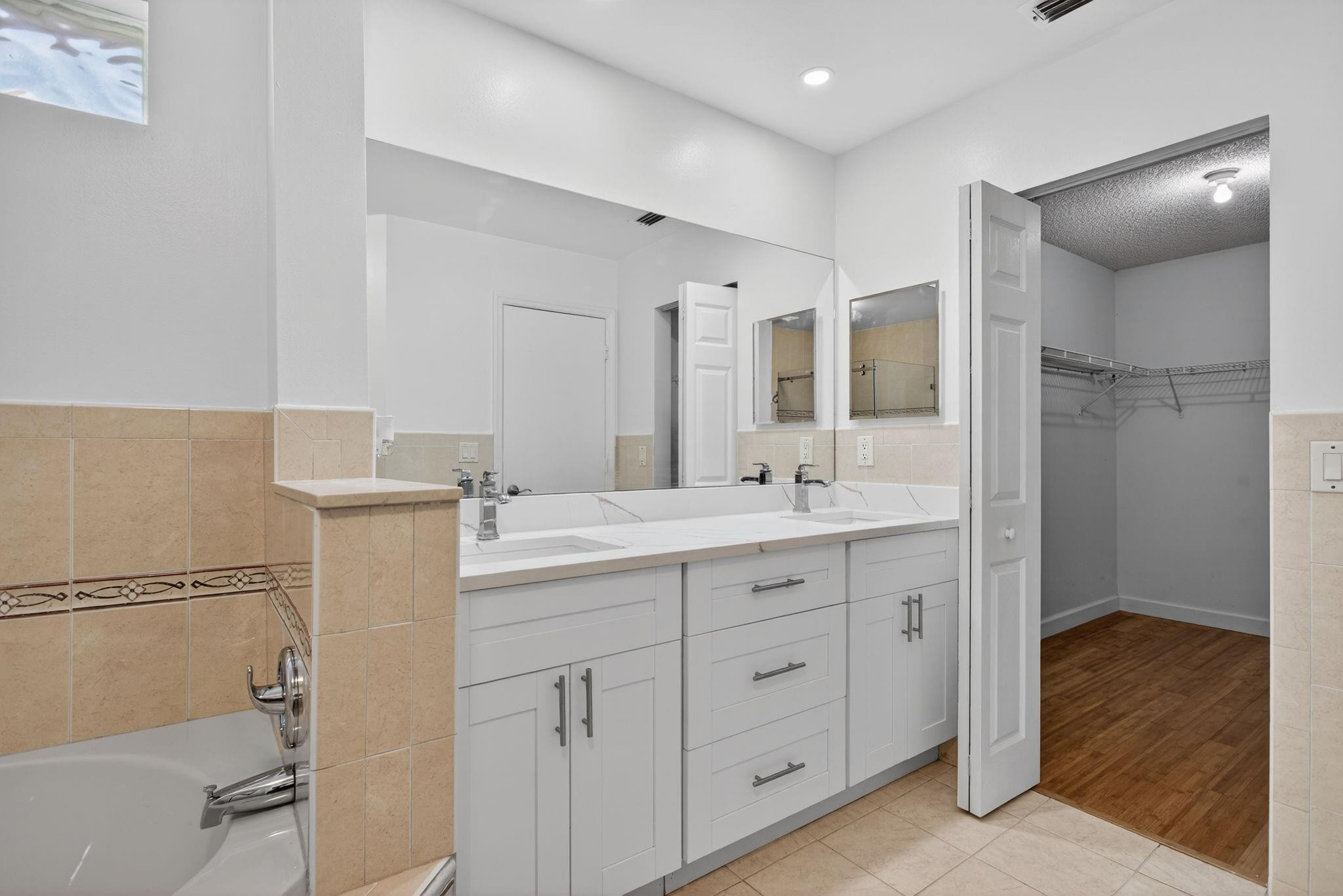 CORAL BAY PARCEL - Residential