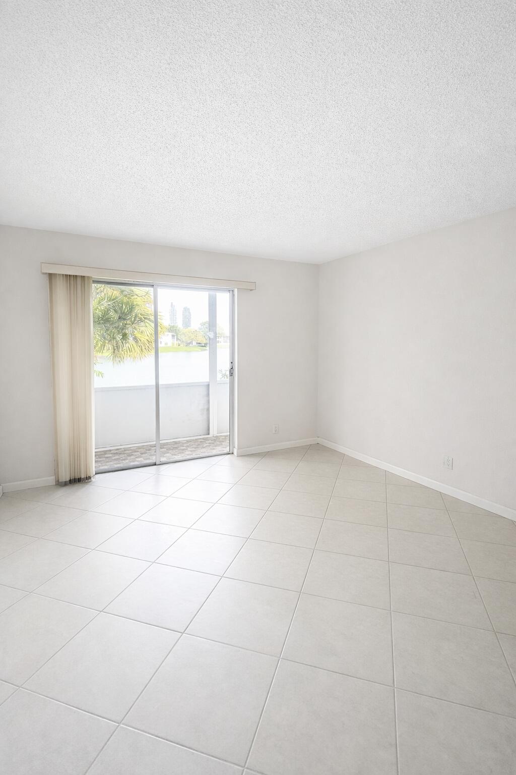 SOMERSET CONDOS - Residential Lease