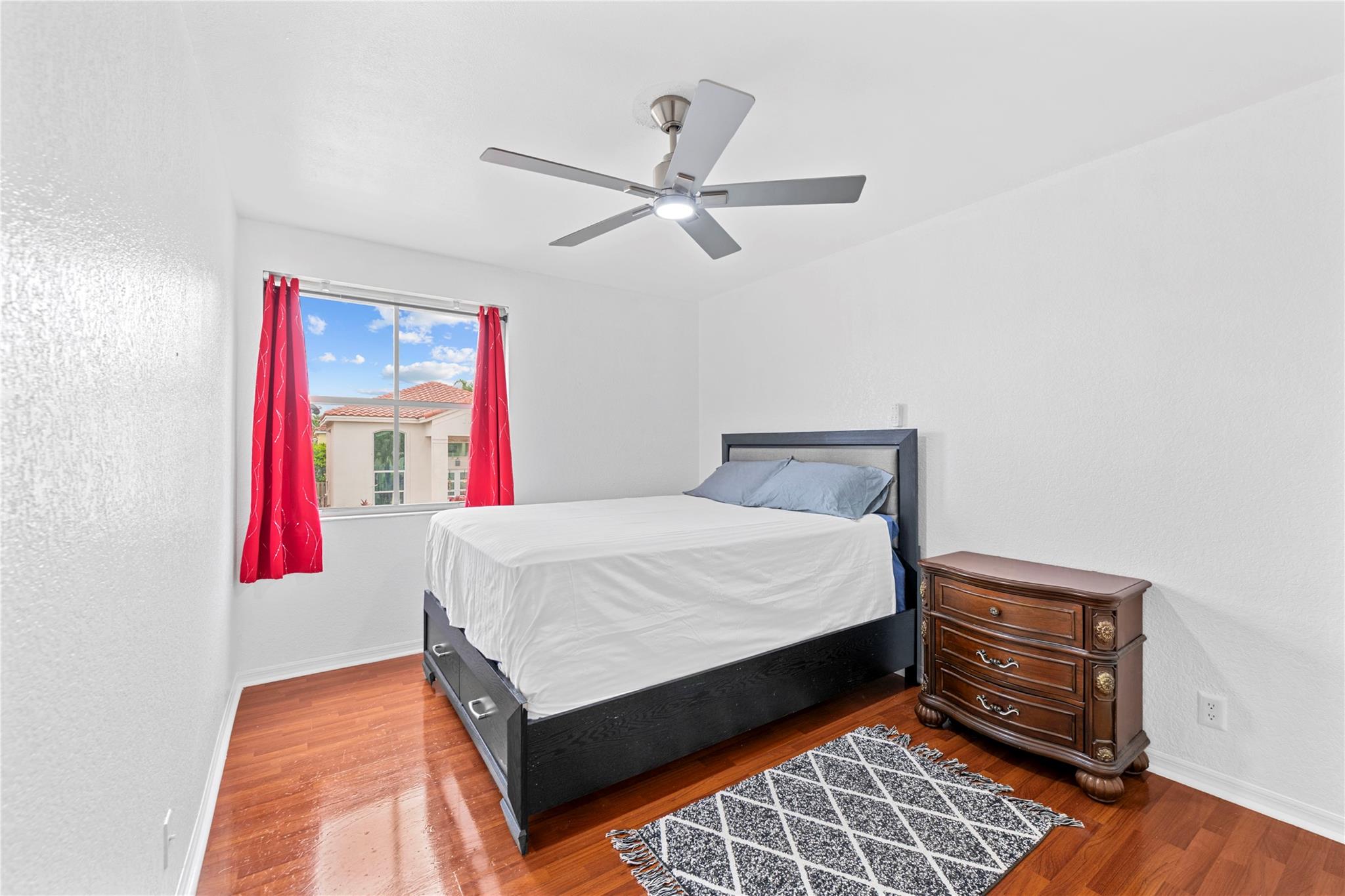 Palm Island #2 146-34 B - Residential Lease