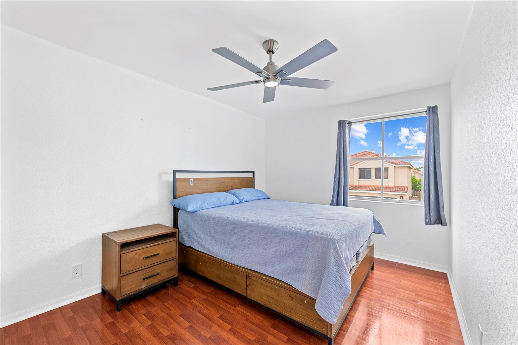 Palm Island #2 146-34 B - Residential Lease