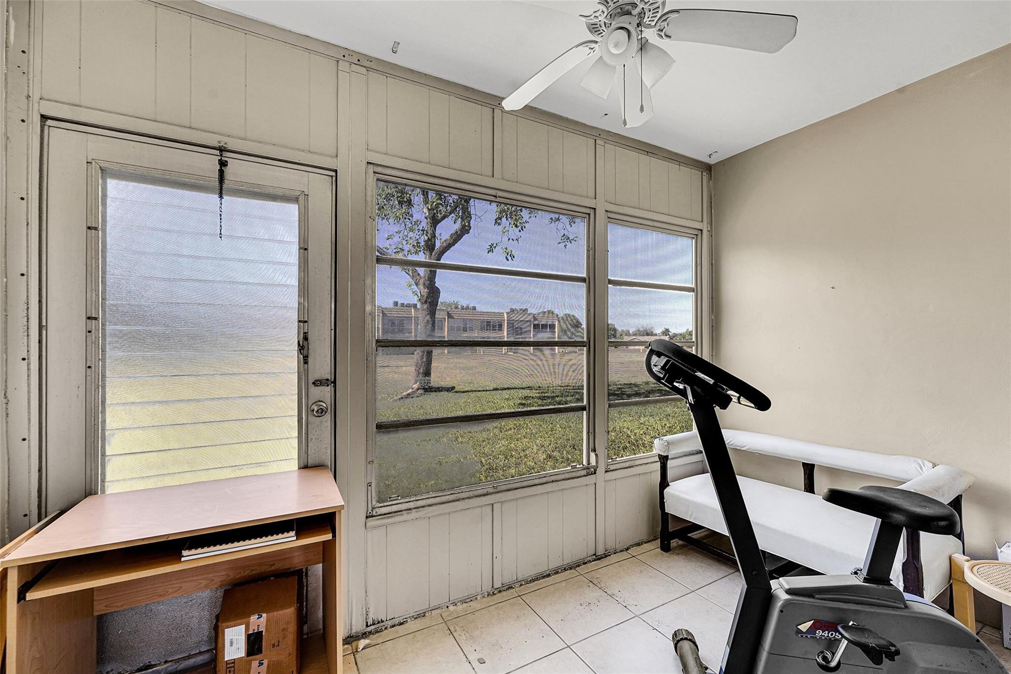 Sunrise Lakes - Residential