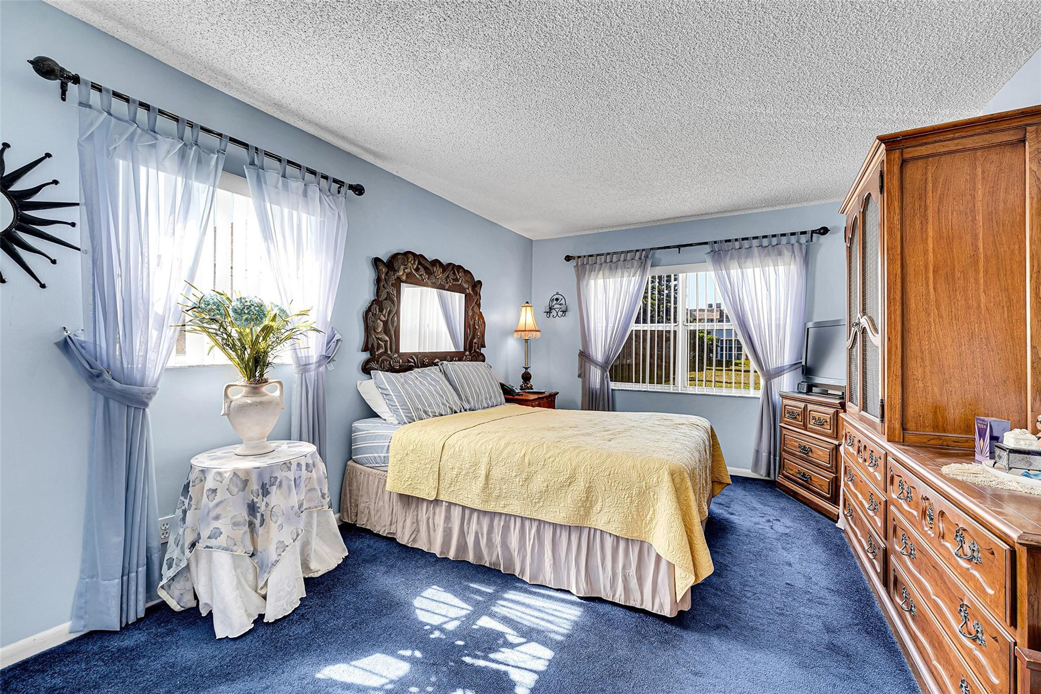 Sunrise Lakes - Residential