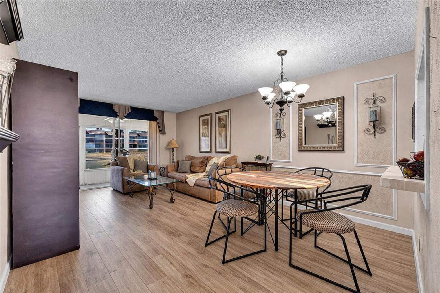 Sunrise Lakes - Residential