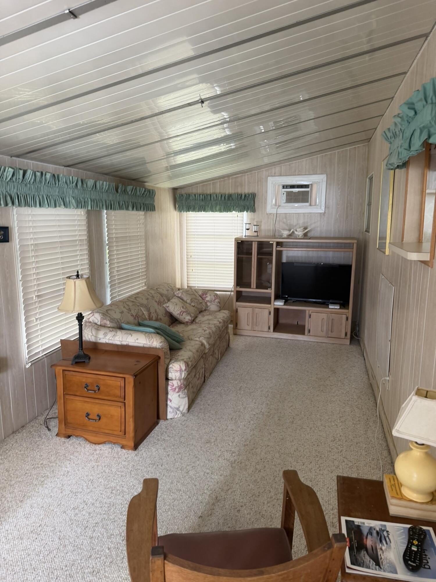 RIVERLAND MOBILE HOME PARK UNREC CO-OP - Residential