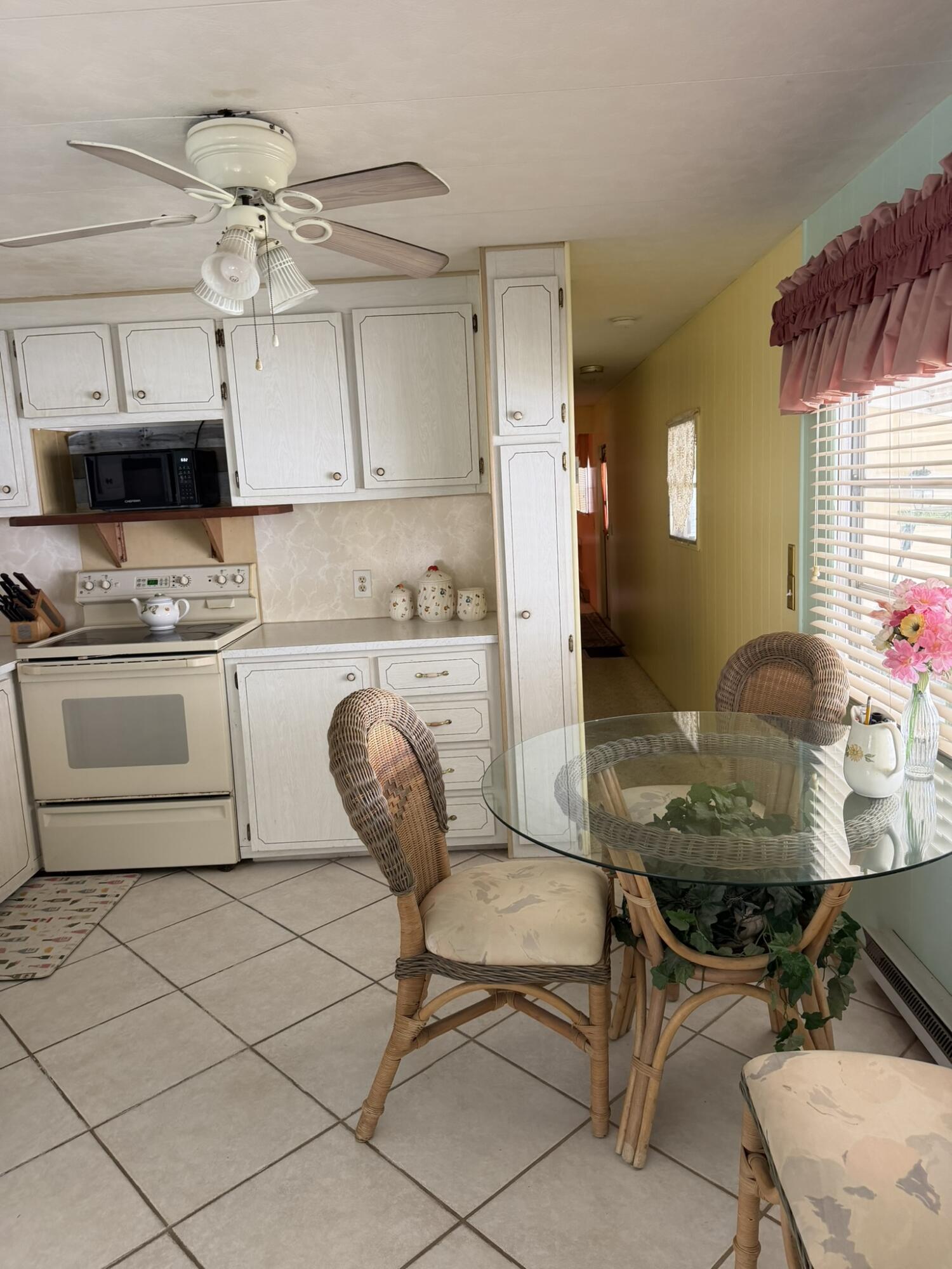 RIVERLAND MOBILE HOME PARK UNREC CO-OP - Residential