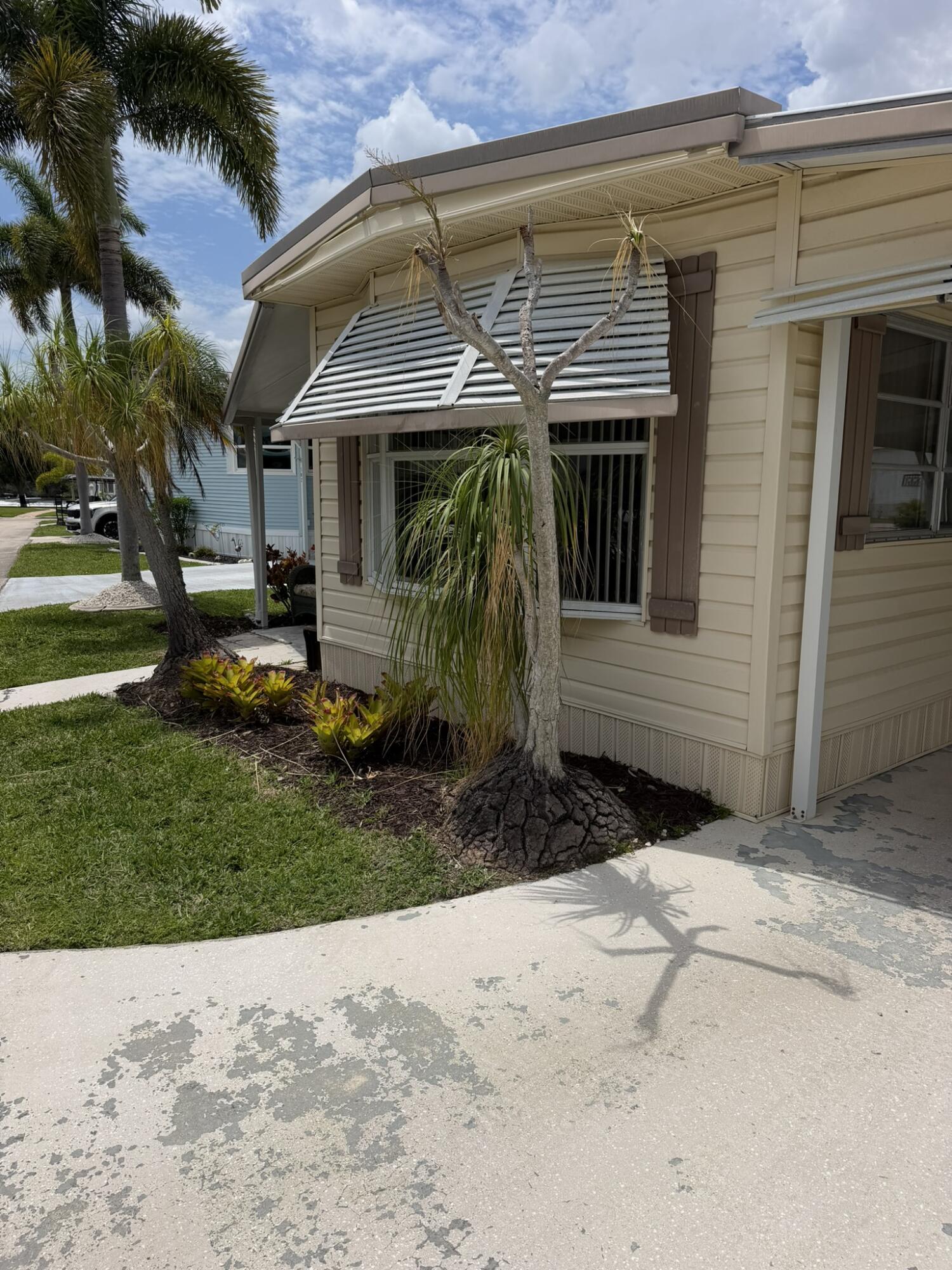 RIVERLAND MOBILE HOME PARK UNREC CO-OP - Residential