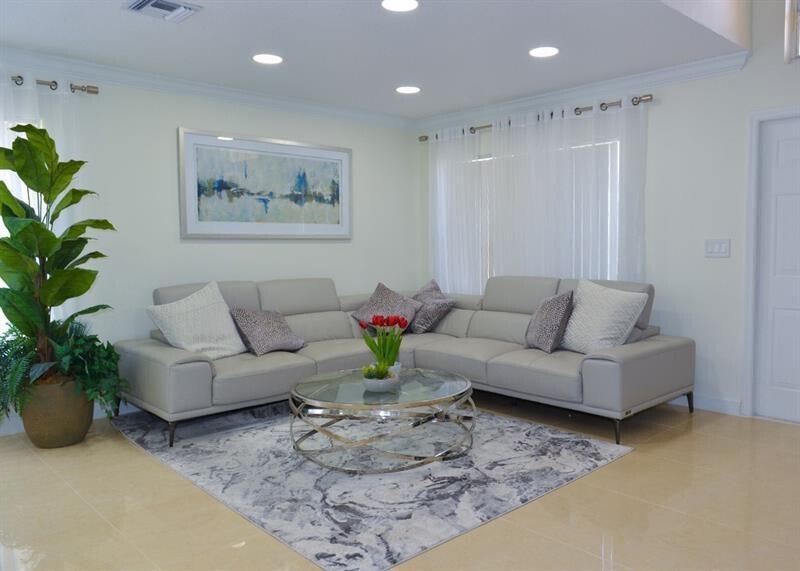 6125 NW 40th Street