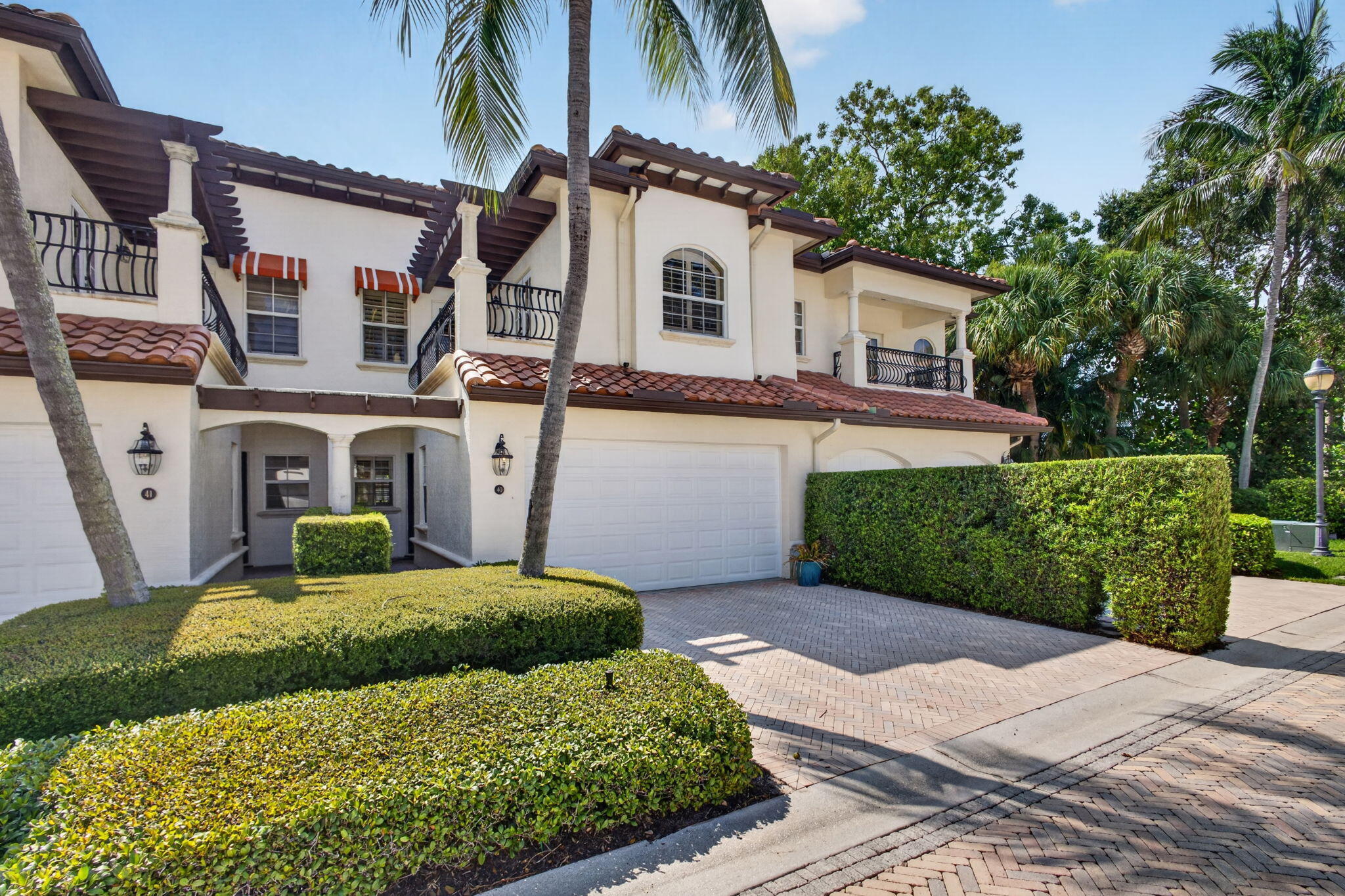 40 Marina Gardens Drive