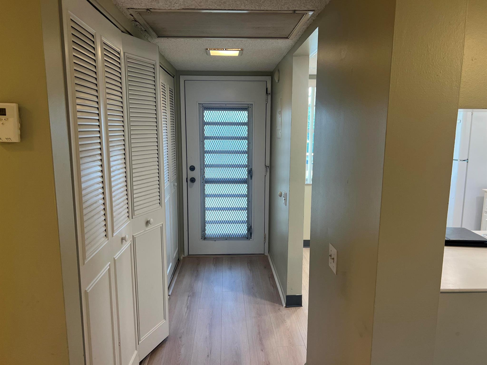 MARTINIQUE VILLAGE I COND - Residential Lease