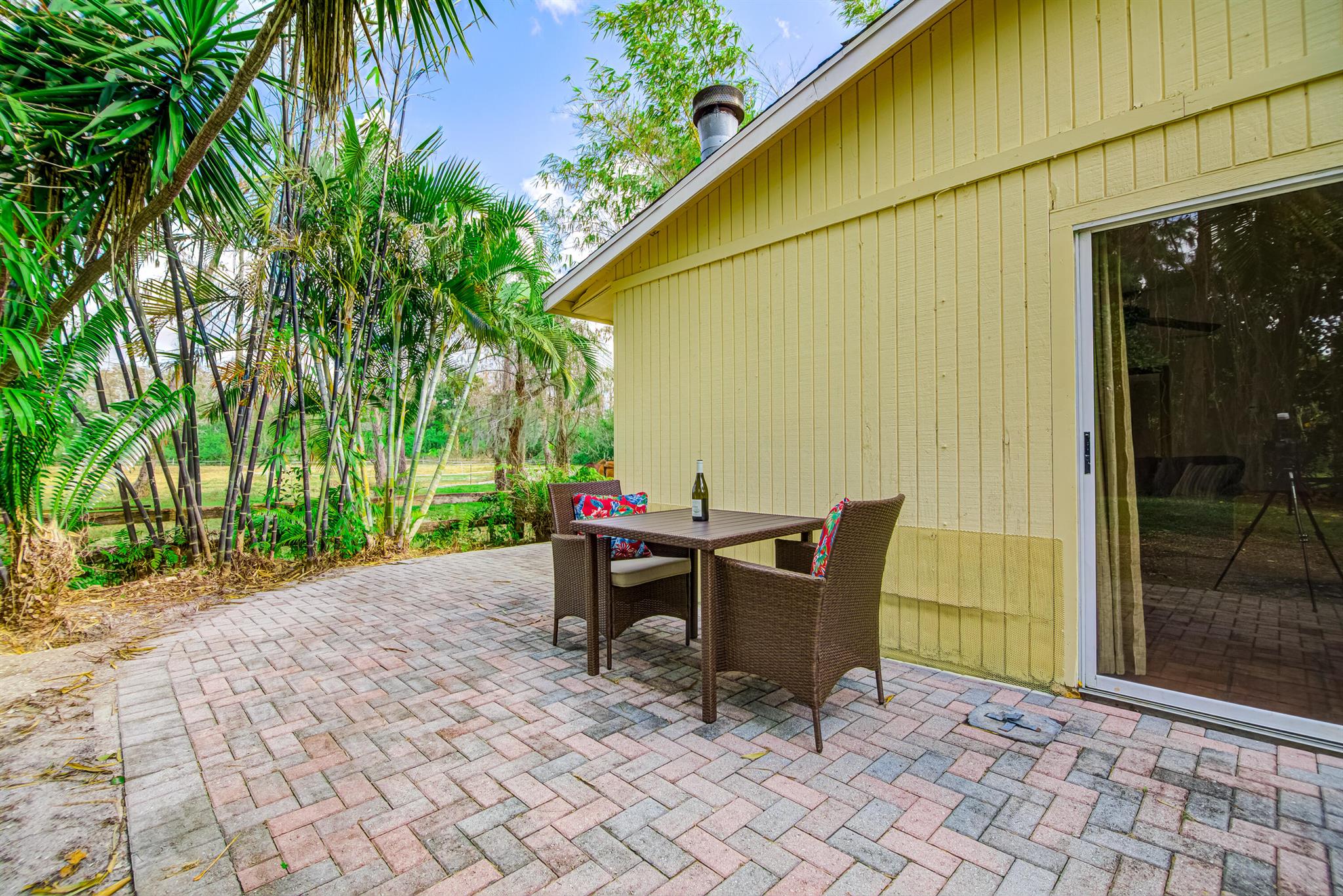 PALM BEACH FARMS CO 3 - Residential