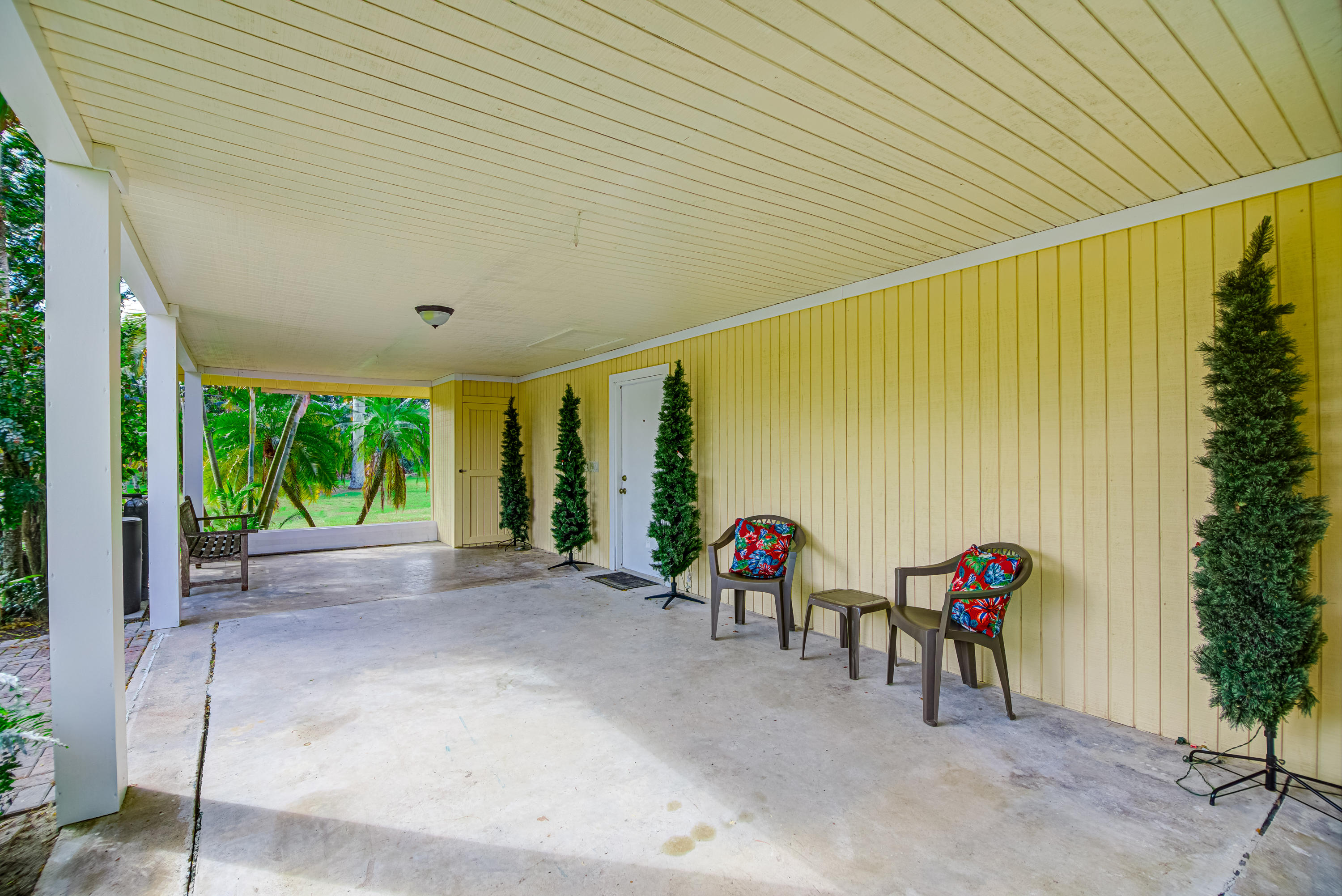 PALM BEACH FARMS CO 3 - Residential