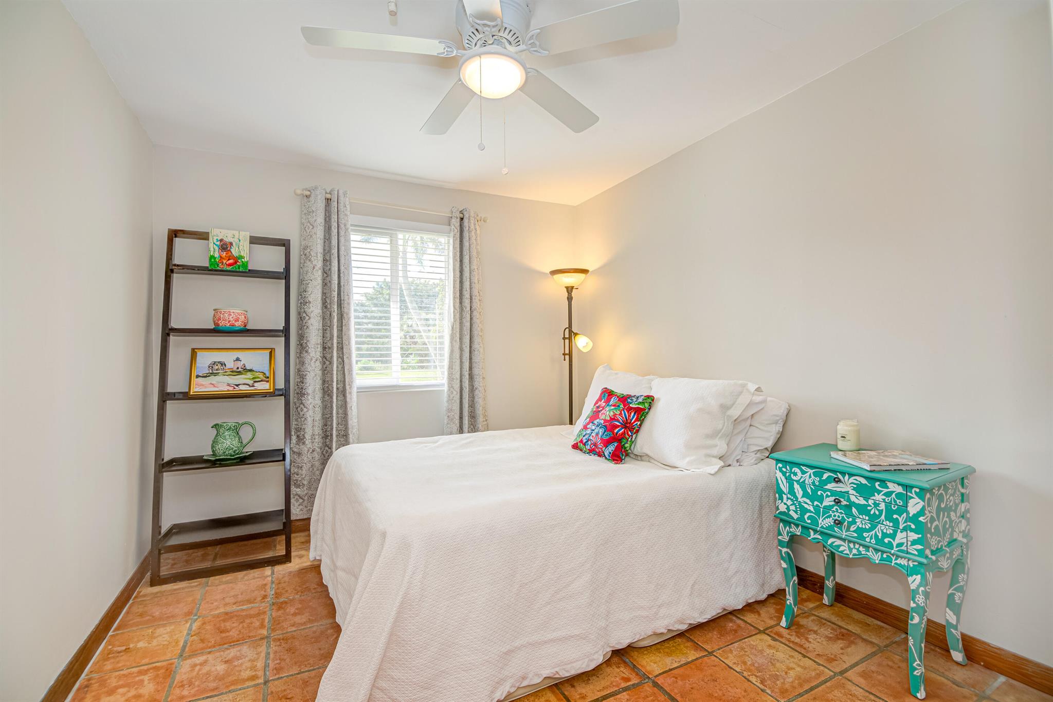 PALM BEACH FARMS CO 3 - Residential