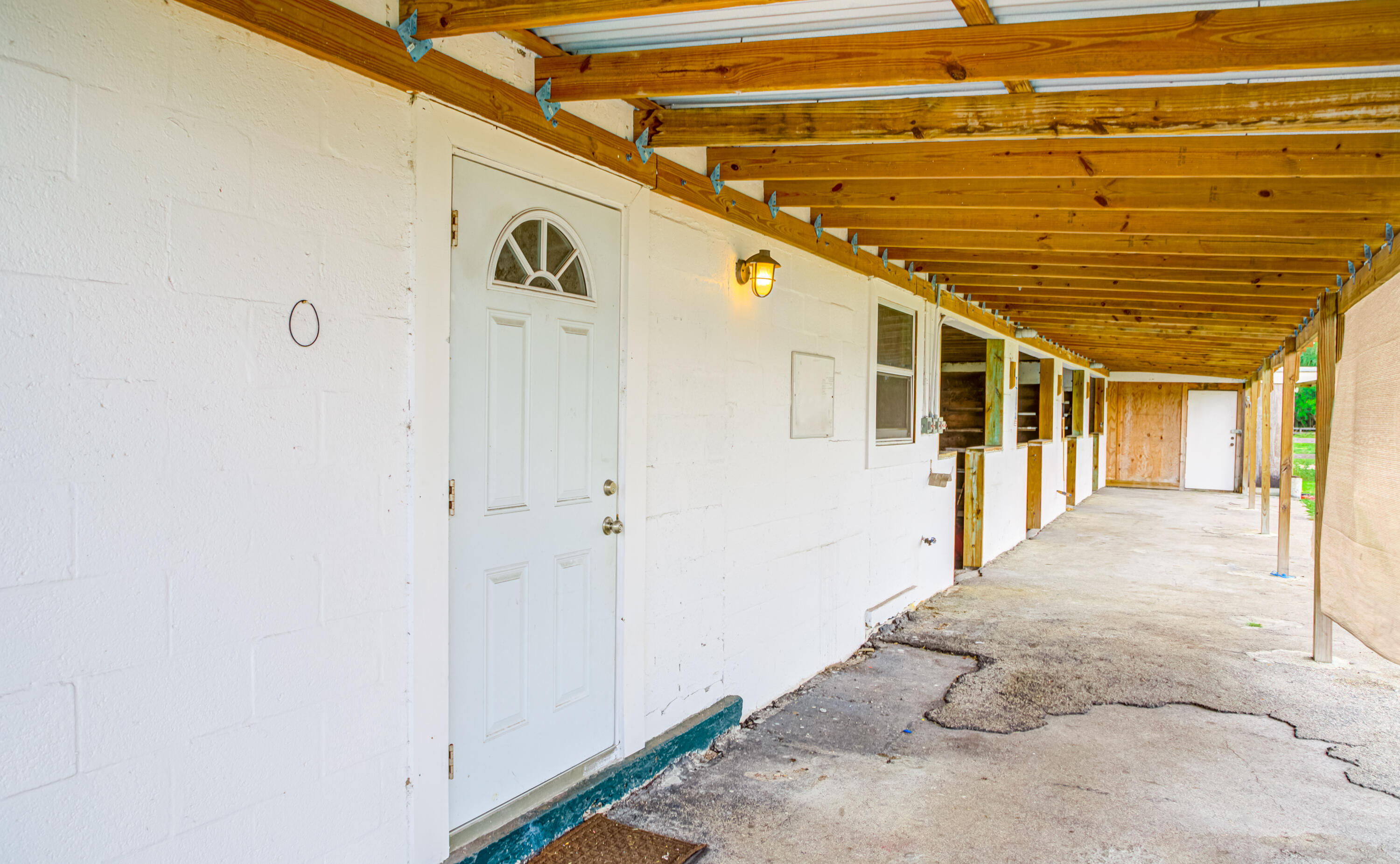 8990 Willow Sound Drive W