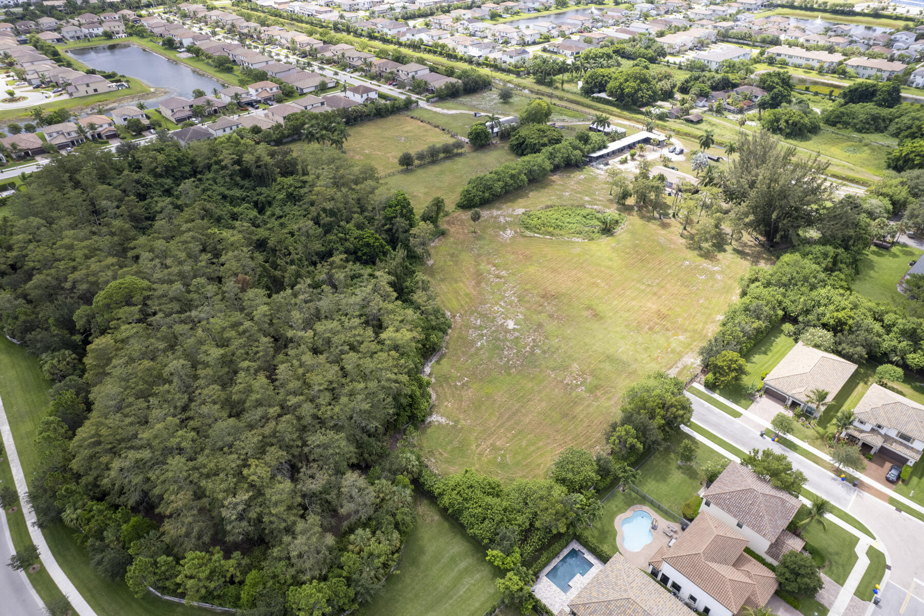 PALM BEACH FARMS CO 3 - Residential