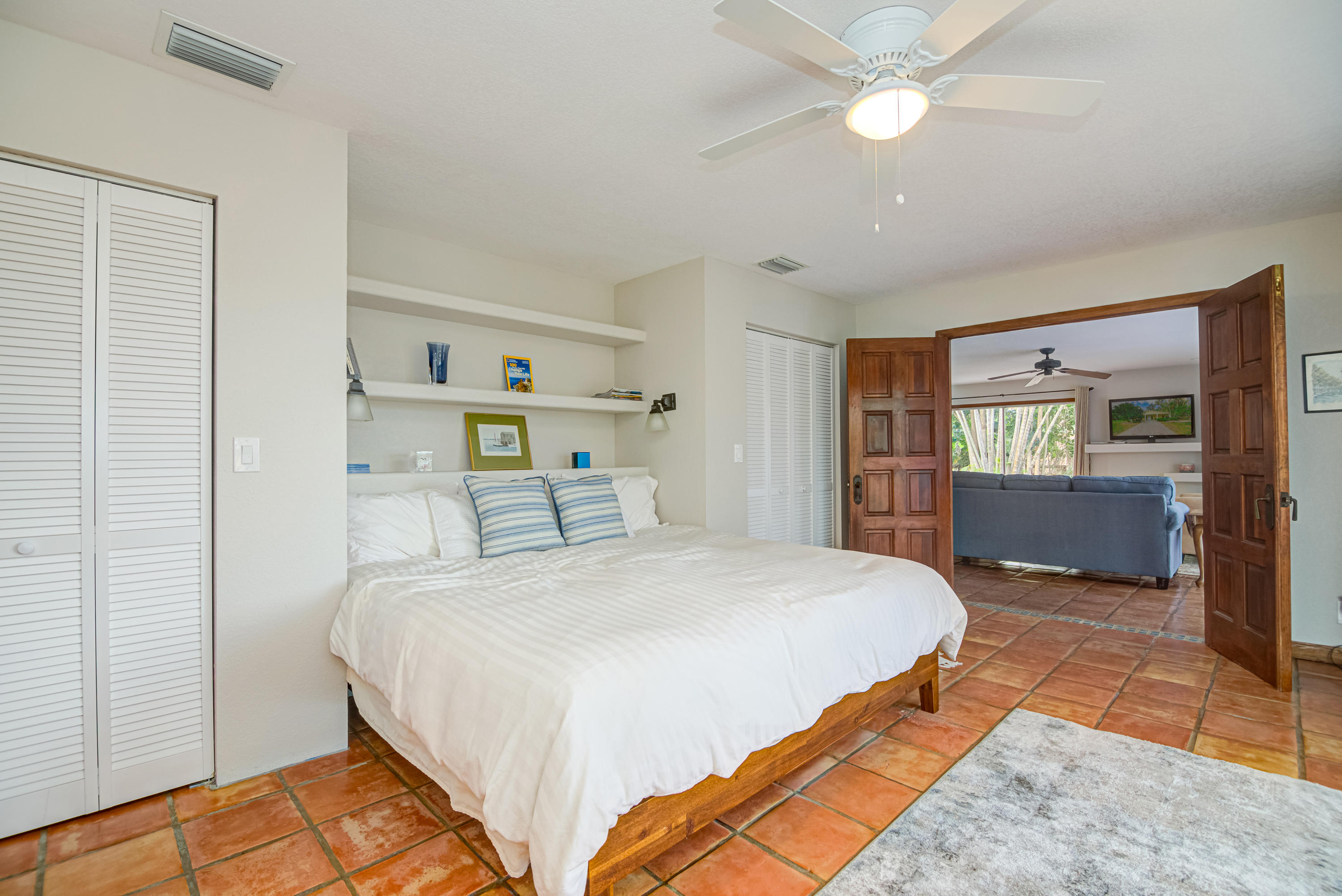 PALM BEACH FARMS CO 3 - Residential