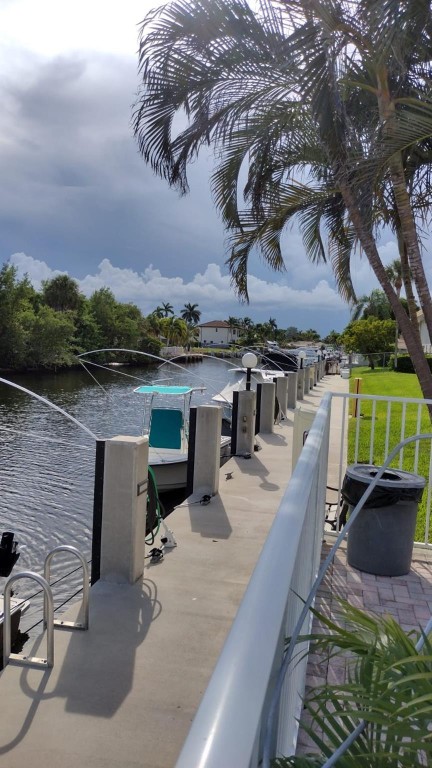 2850 NE 14th Street Causeway 401 B