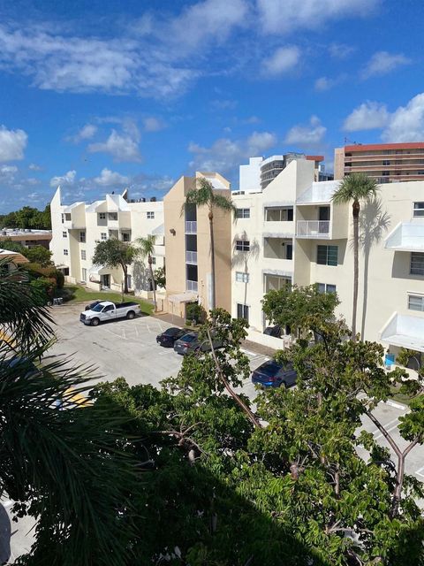 2850 NE 14th Street Cswy 401 B Pompano Beach FL 33062