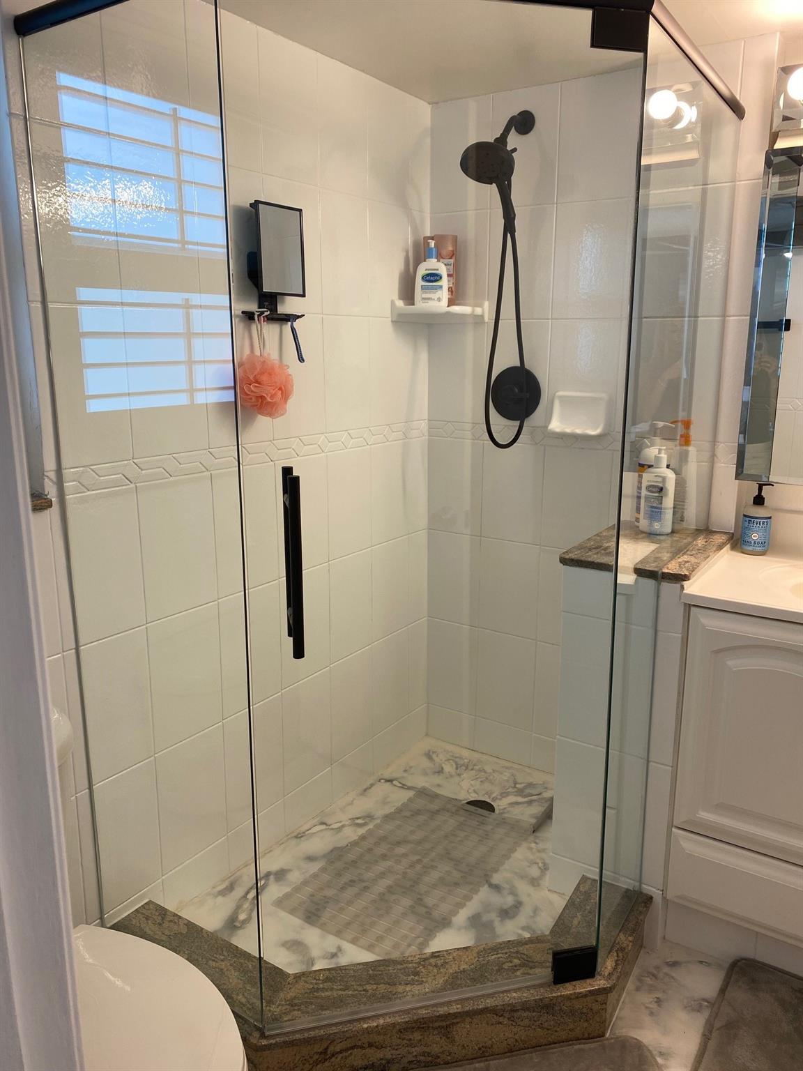 Harbor's Edge of Pompano - Residential