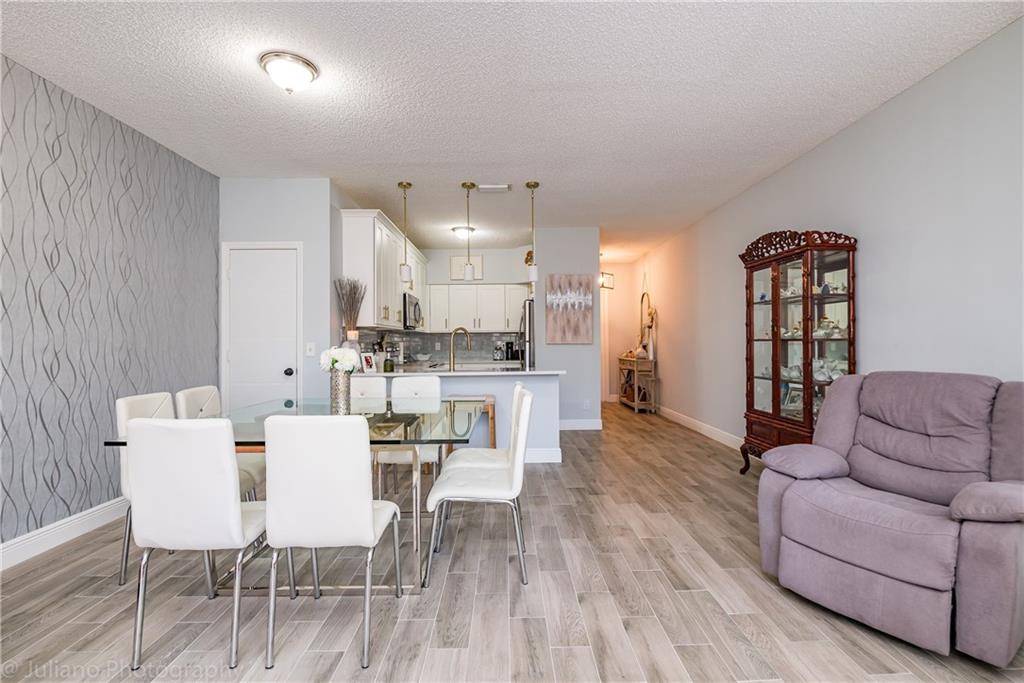 VICTORIA ISLES - Residential