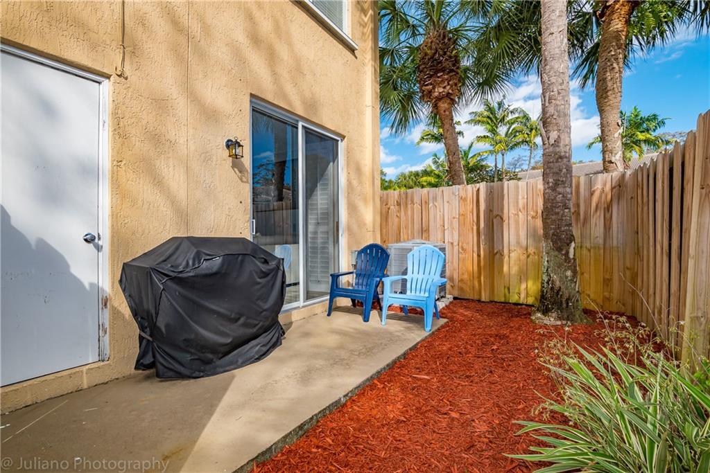 VICTORIA ISLES - Residential