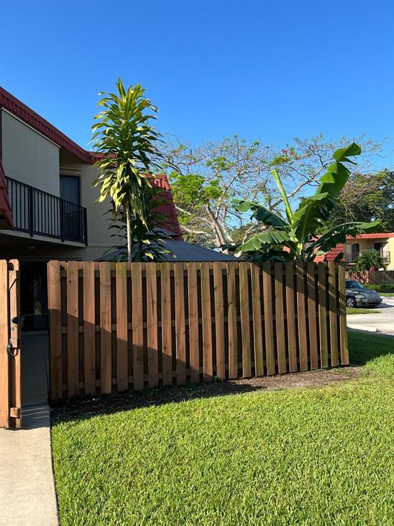 BOCA RIO NORTH - Residential