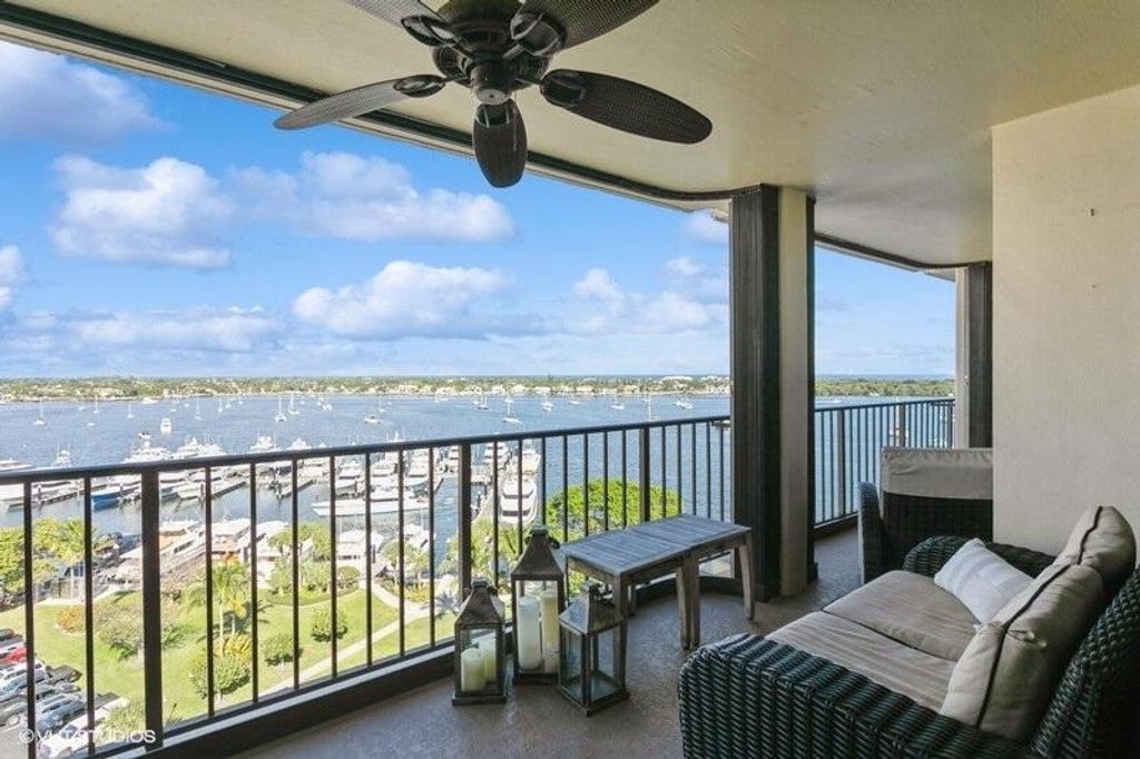 Photo of 136 Lakeshore Drive #1111, North Palm Beach, FL 33408 (MLS # R10955786)