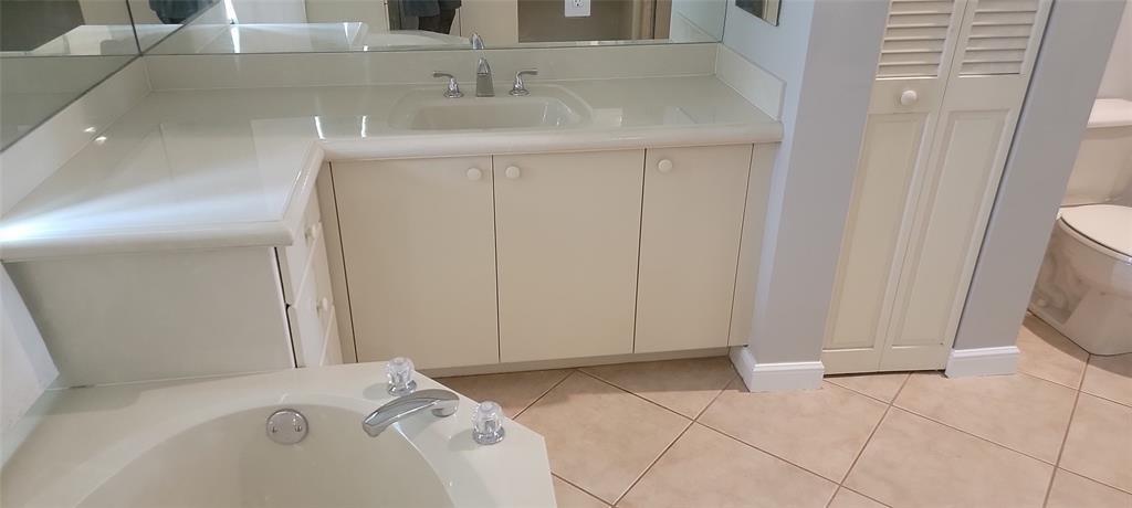 Westport - Residential Lease