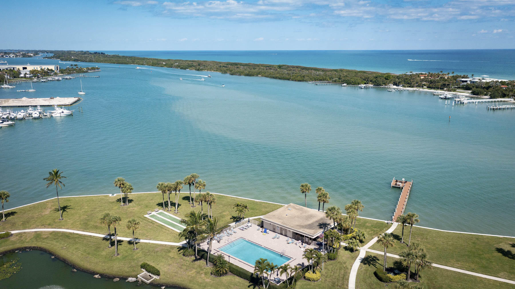 BROADVIEW CONDO - Residential