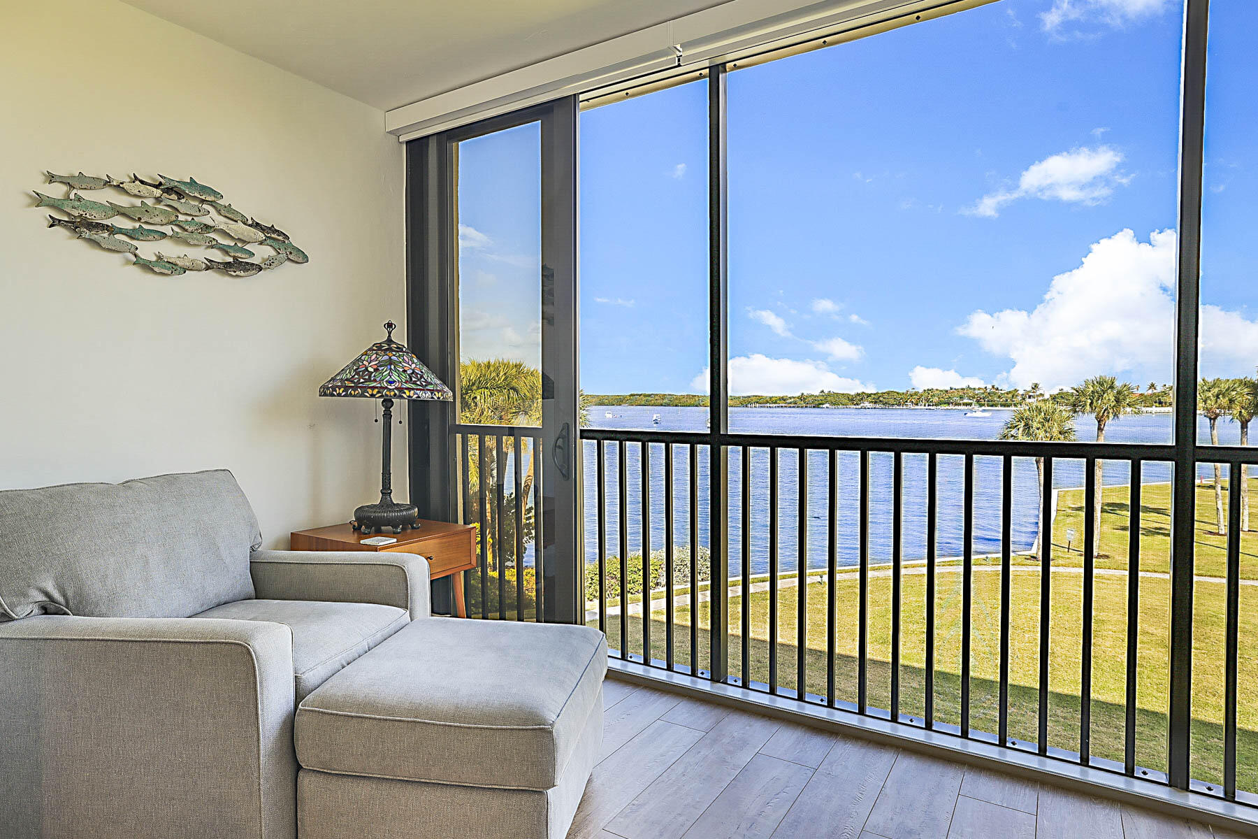 BROADVIEW CONDO - Residential