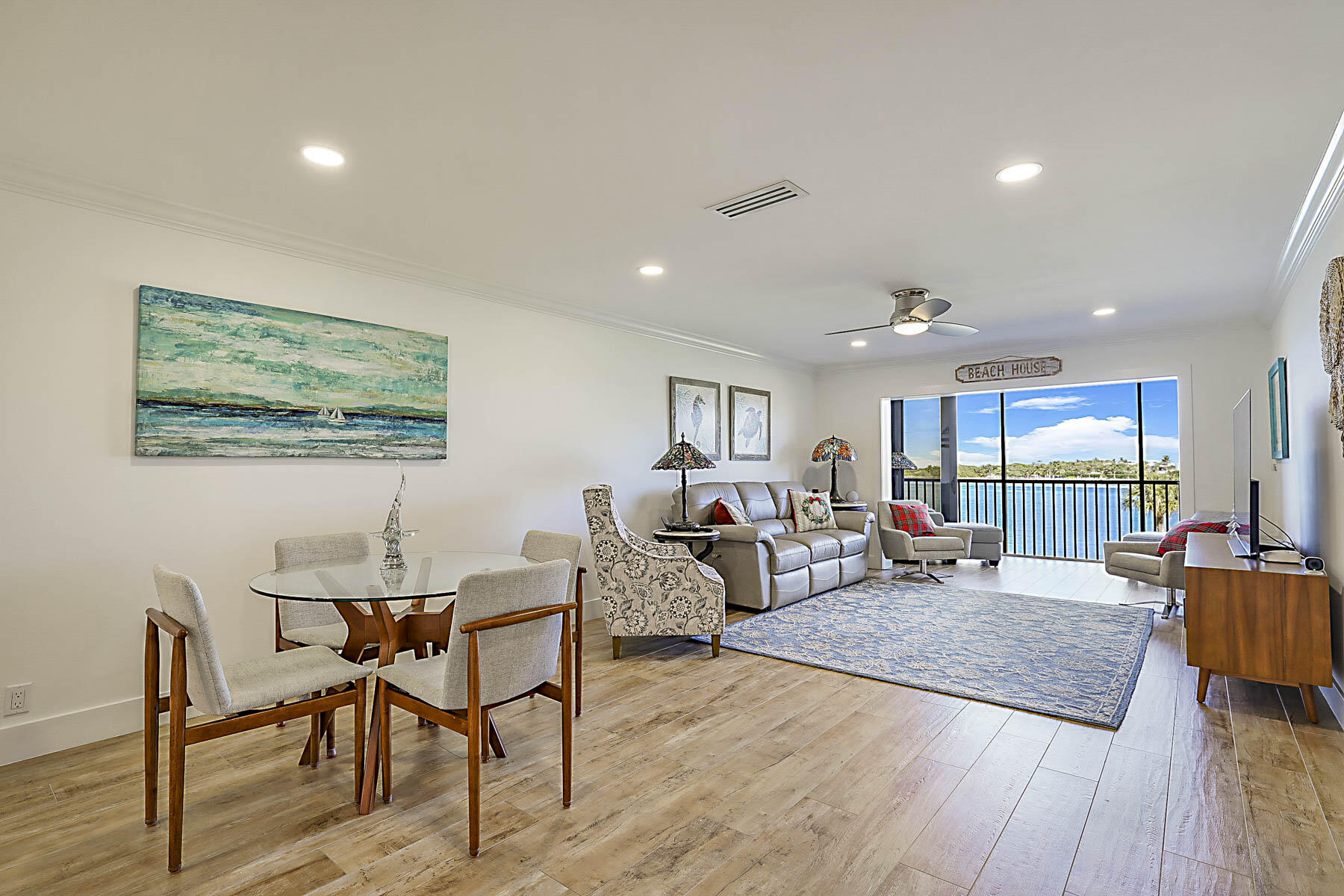 BROADVIEW CONDO - Residential