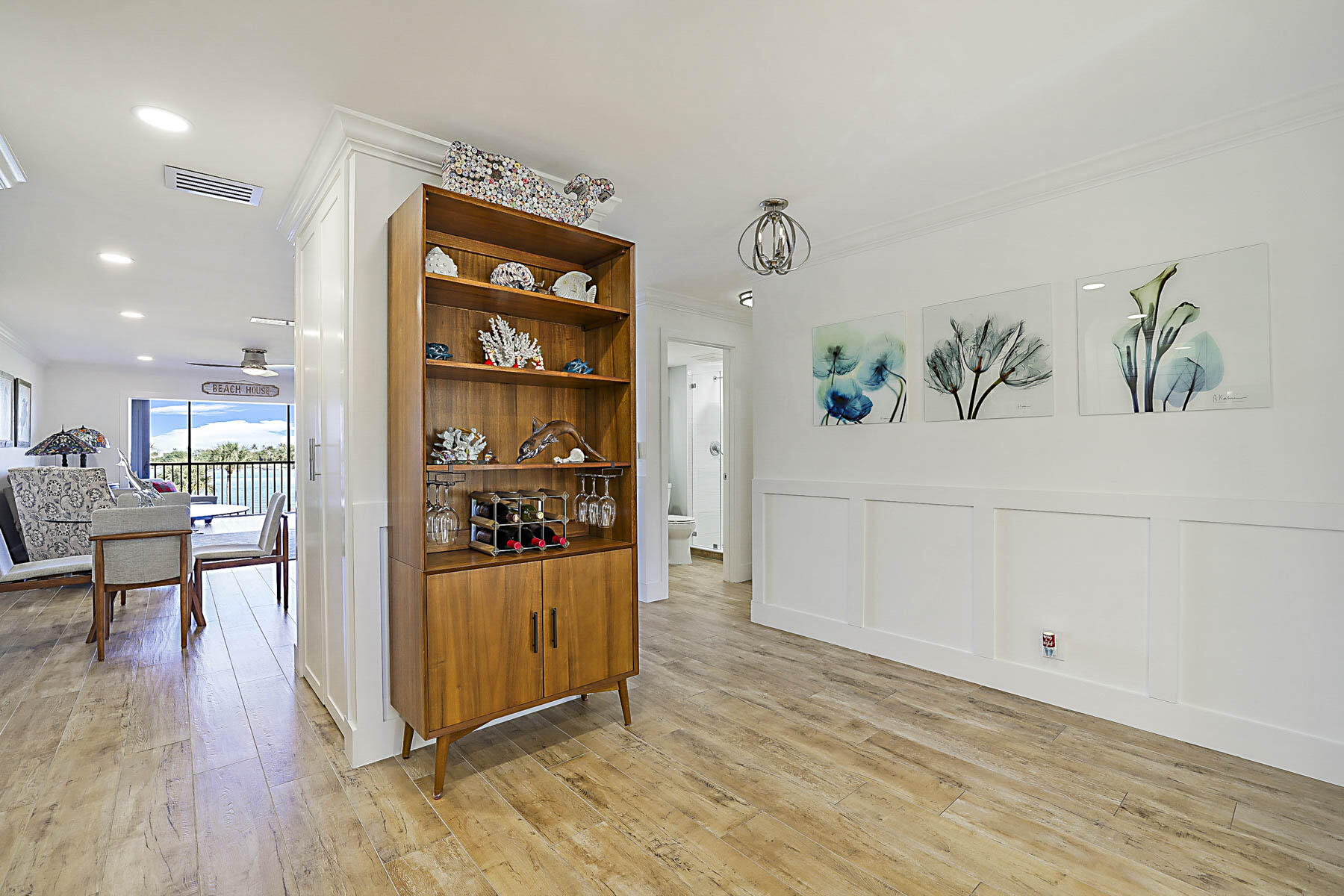 BROADVIEW CONDO - Residential