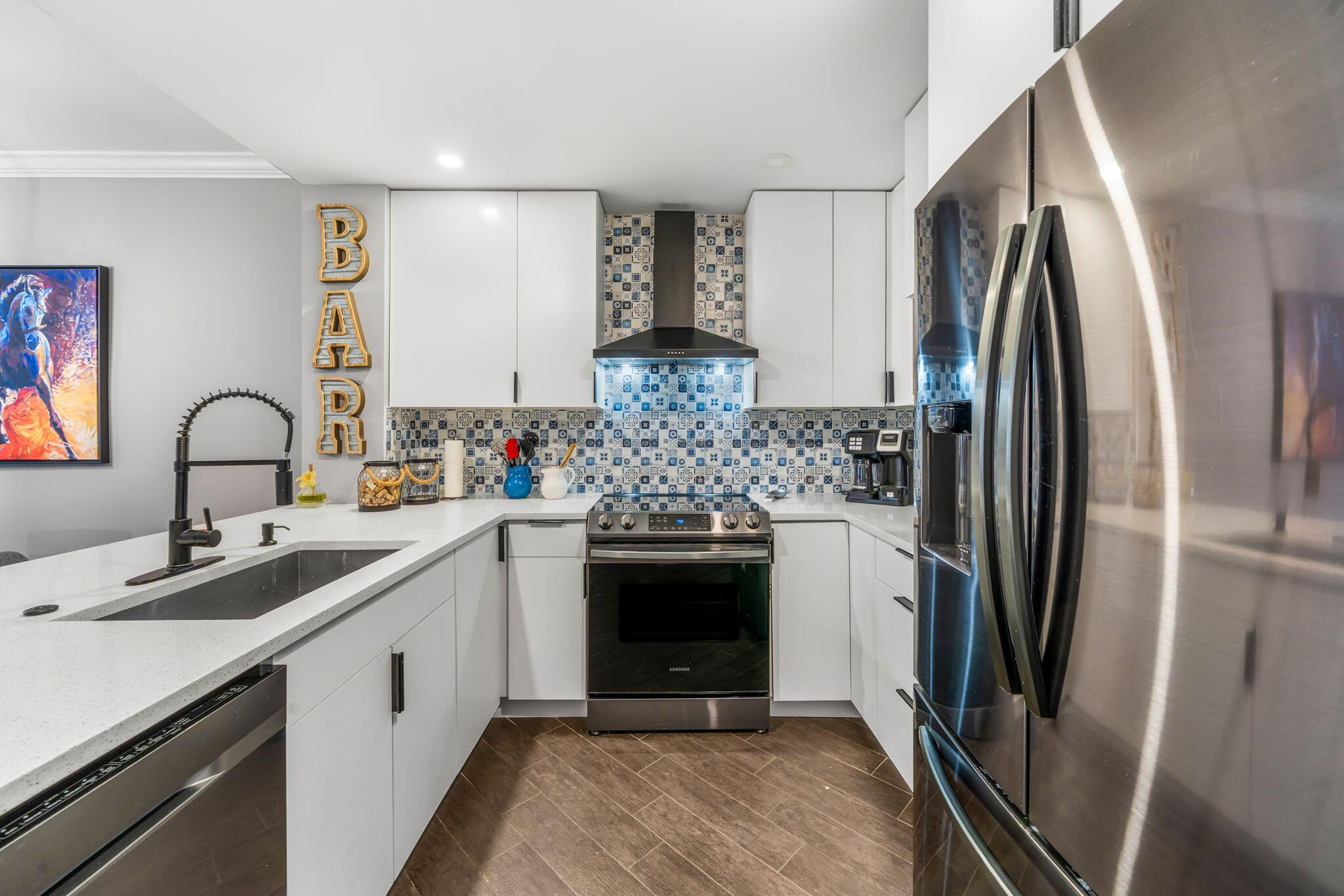 11771 Saint Andrews Place 101