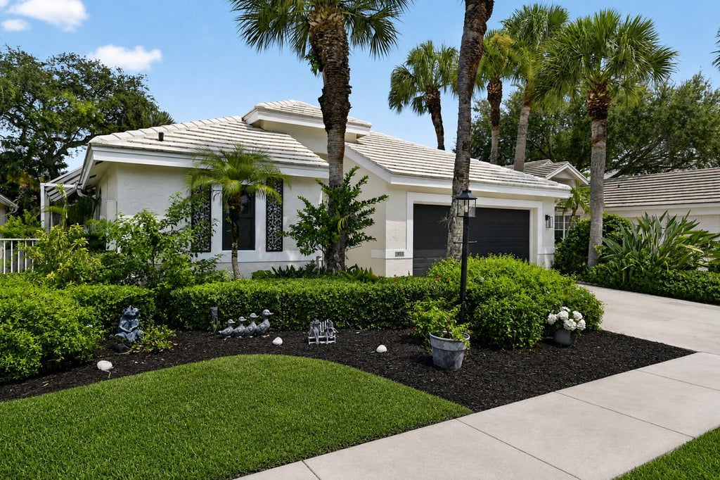 Photo of 2865 N Clearbrook Circle N, Delray Beach, FL 33445 (MLS # B26072484)