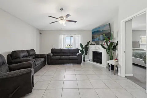 16621 Sunburst Lake Street, Wimauma, FL MLS: F10488637