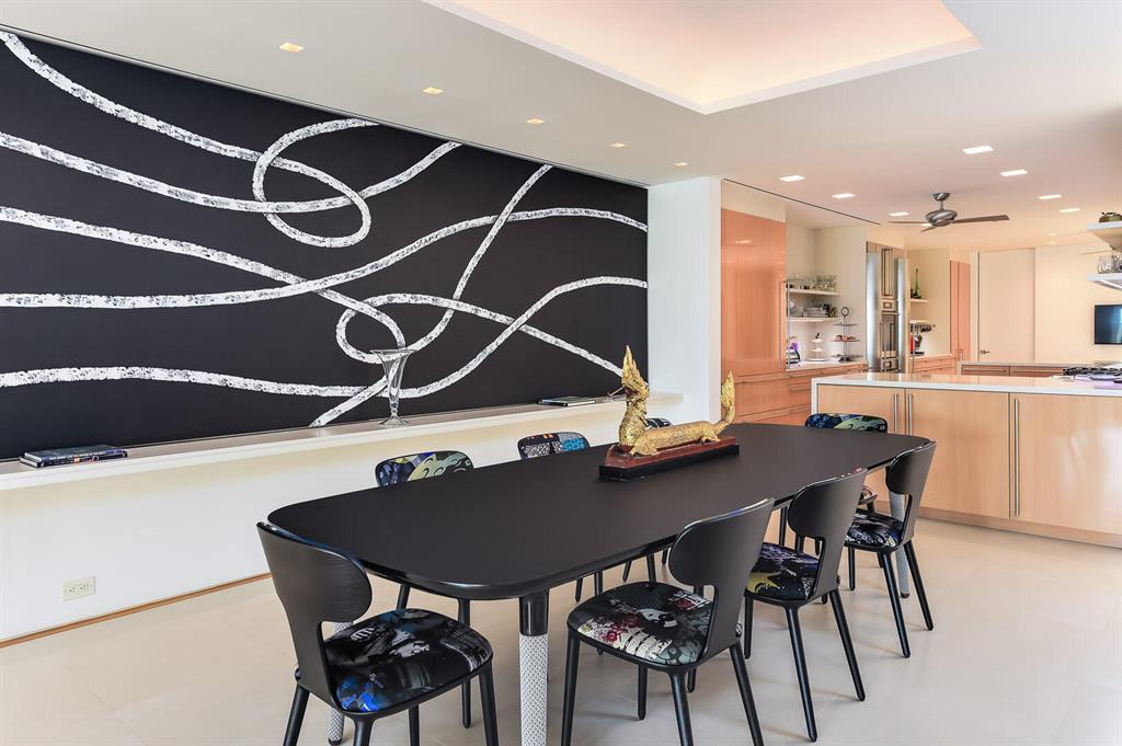 RESIDENCES AT SLOANS CURVE - Residential