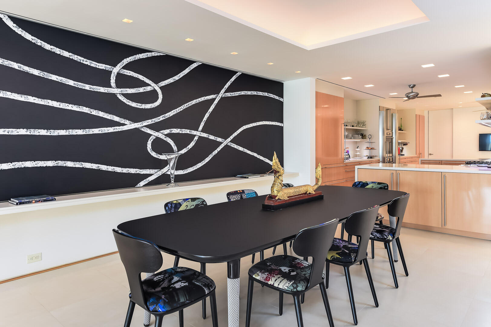 RESIDENCES AT SLOANS CURVE - Residential