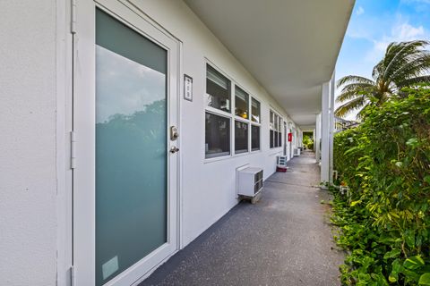 A home in Deerfield Beach