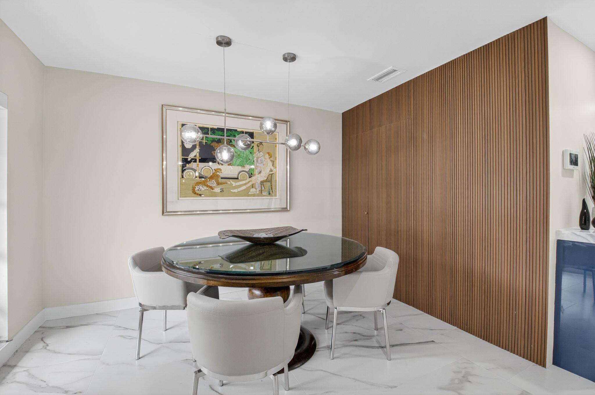 PALM GREENS AT VILLA DEL - Residential