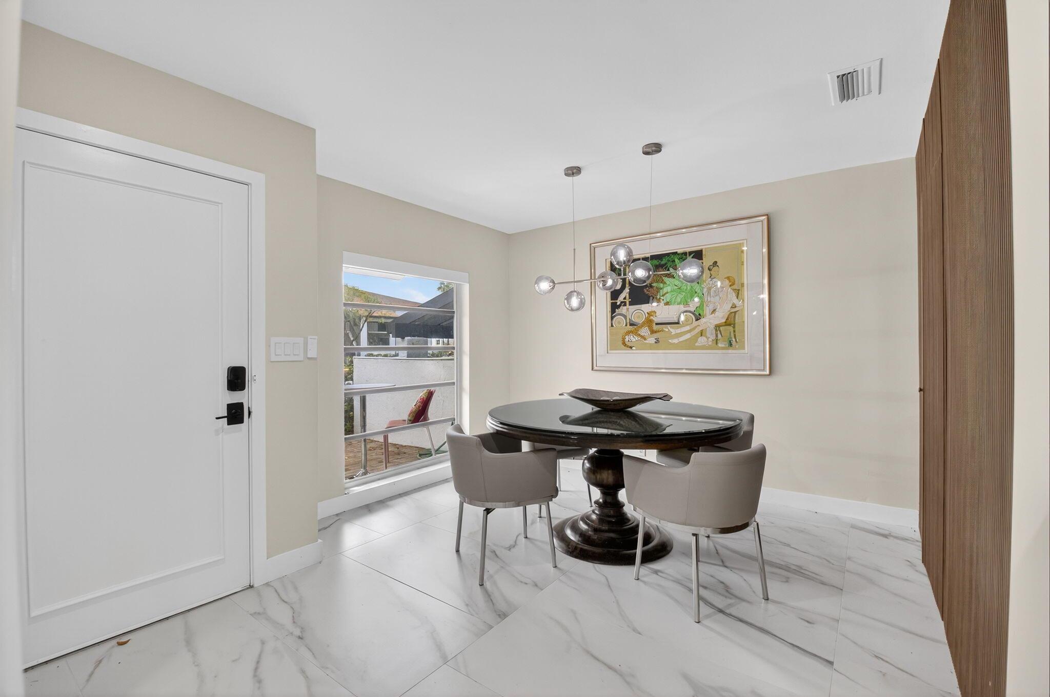 PALM GREENS AT VILLA DEL - Residential