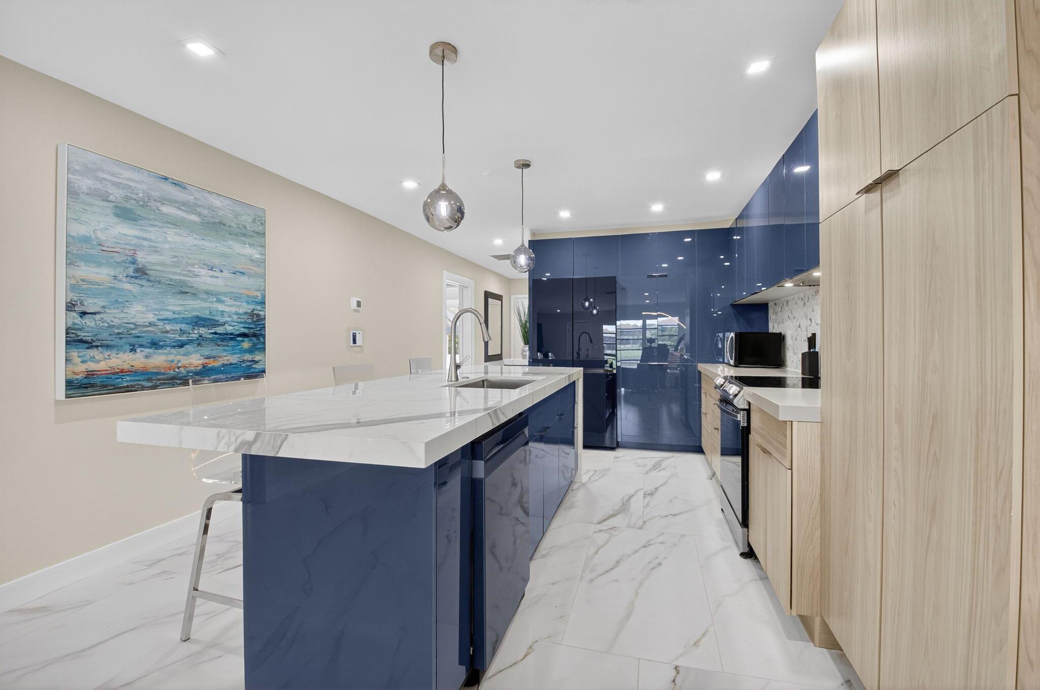 PALM GREENS AT VILLA DEL - Residential