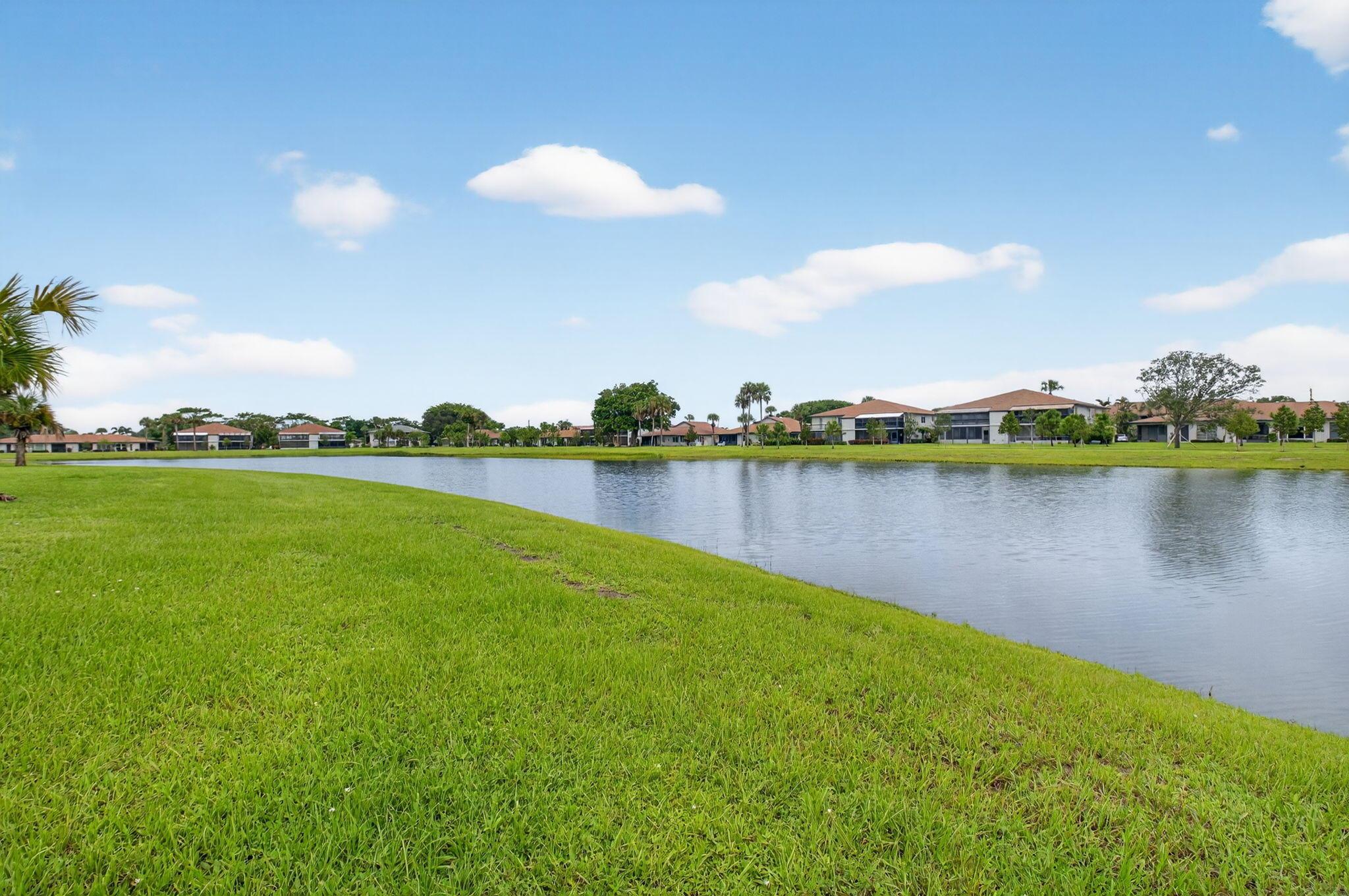 PALM GREENS AT VILLA DEL - Residential