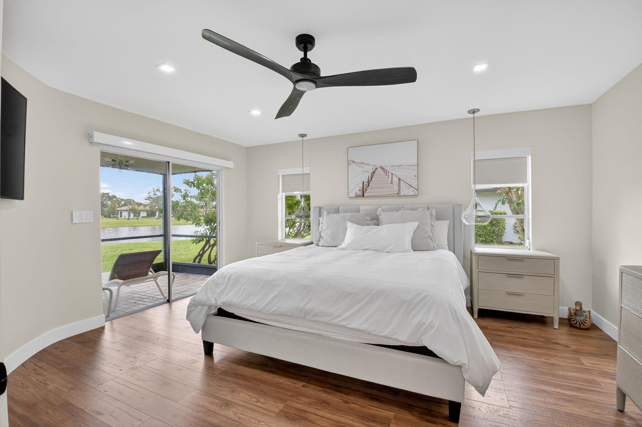 PALM GREENS AT VILLA DEL - Residential