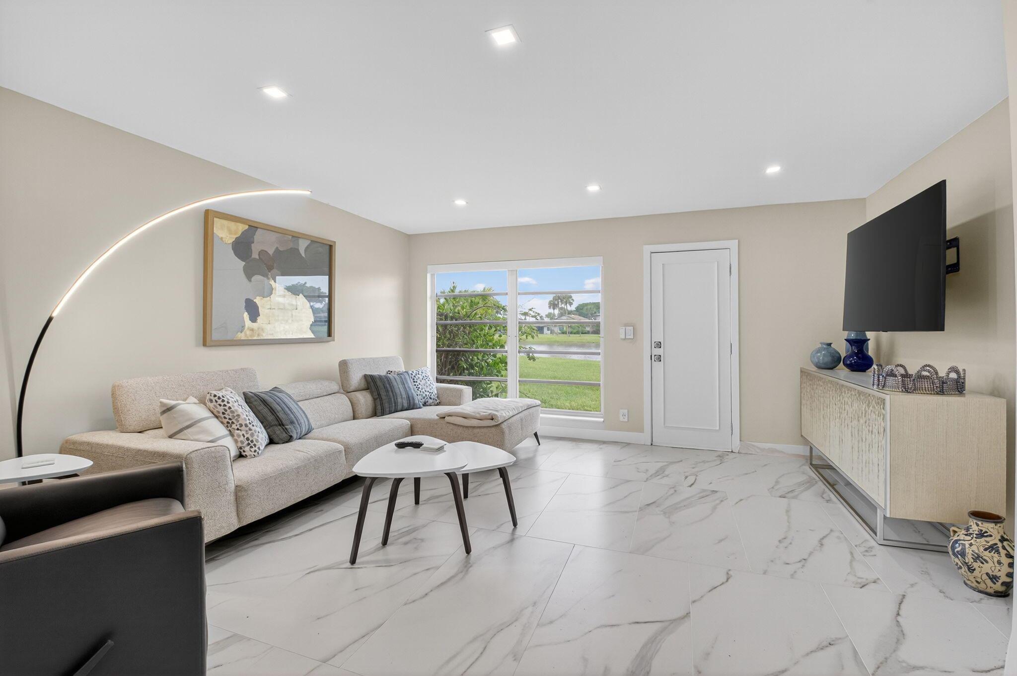 PALM GREENS AT VILLA DEL - Residential