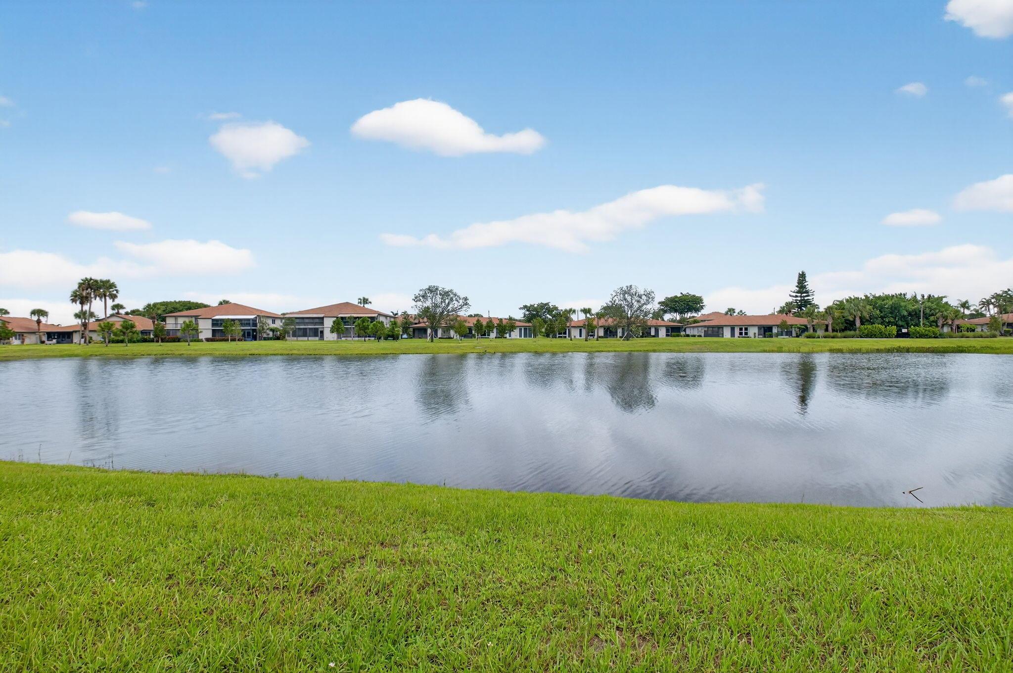 PALM GREENS AT VILLA DEL - Residential