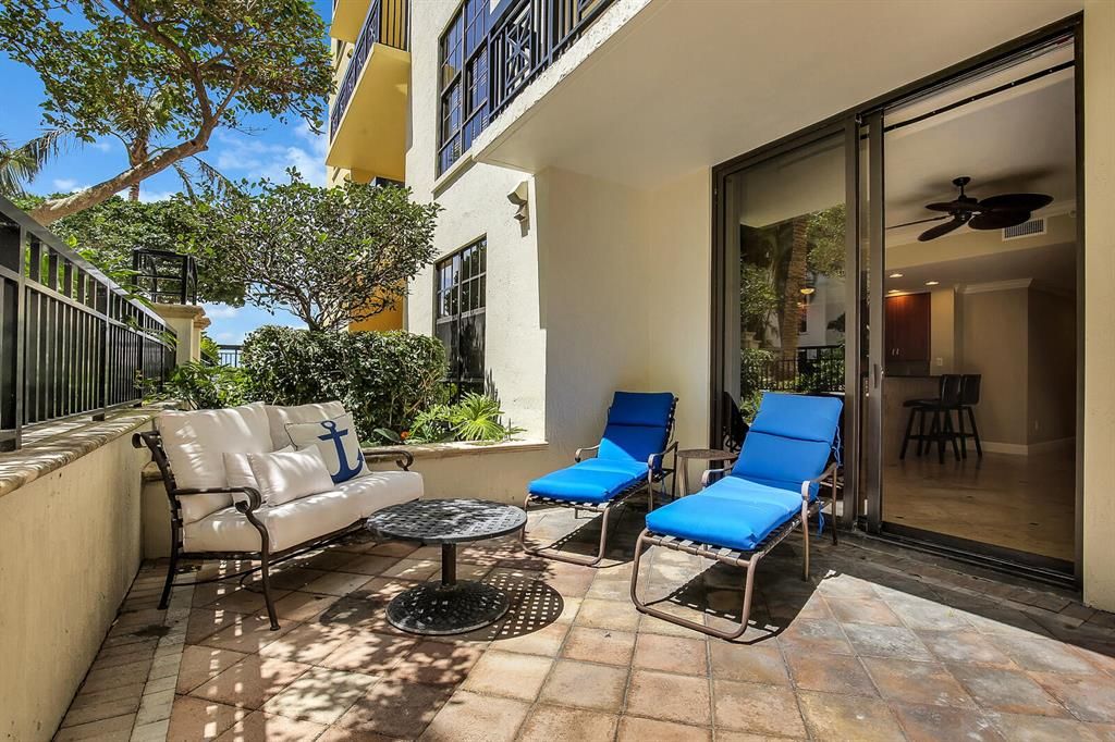 Photo of 801 S Olive Avenue #717, West Palm Beach, FL 33401 (MLS # R10701905)