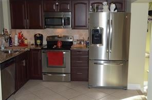 1450 NE 32nd Street