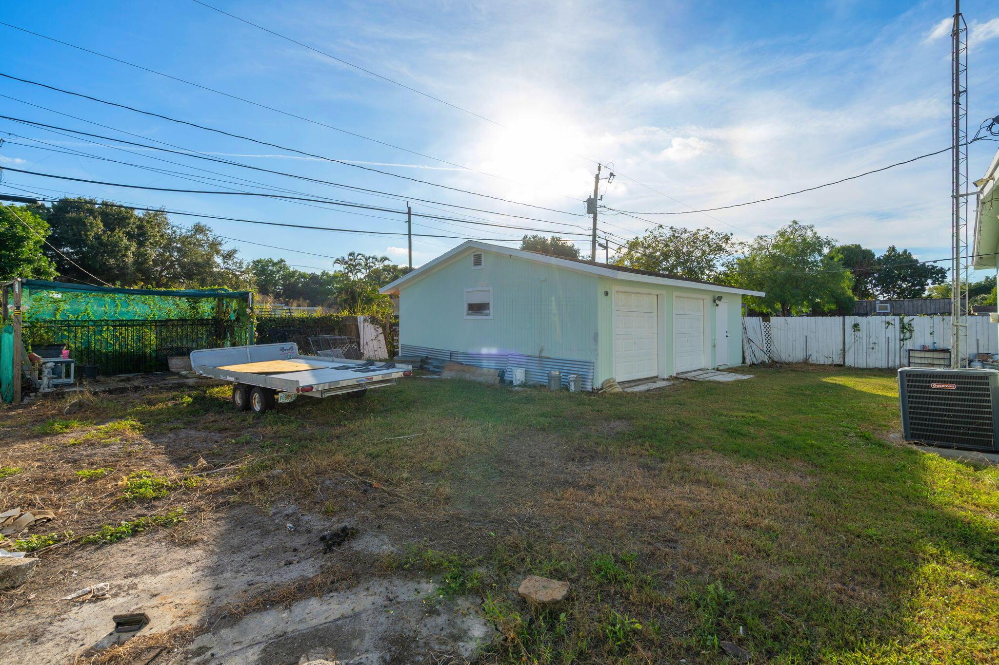 SUTTON TERRACE SOUTH - Residential