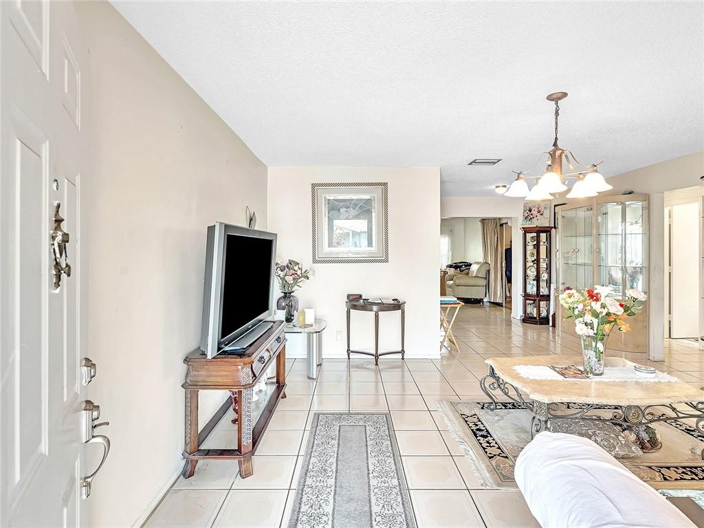 Mainlands Of Tamarac Lake - Residential